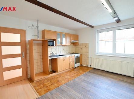 Pronájem bytu, 3+1, 164 m²