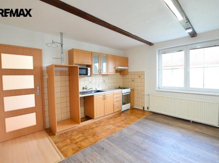 Pronájem bytu, 3+1, 164 m²