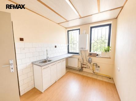 Pronájem obchodní prostor, 53 m²