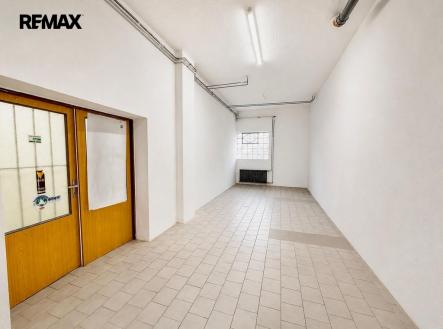 Pronájem obchodní prostory, 60 m²