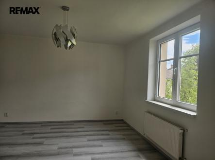 Pronájem bytu, 2+kk, 38 m²