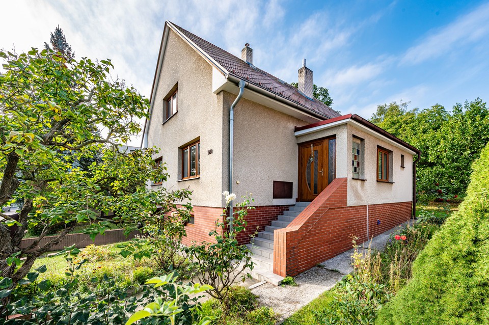 Prodej rodinného domu, 5+1, 174m2, pozemek 619m2, Chelčického, Roztoky