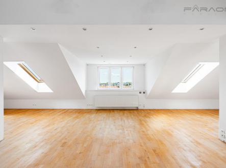 Prodej bytu, 4+1, 179 m²