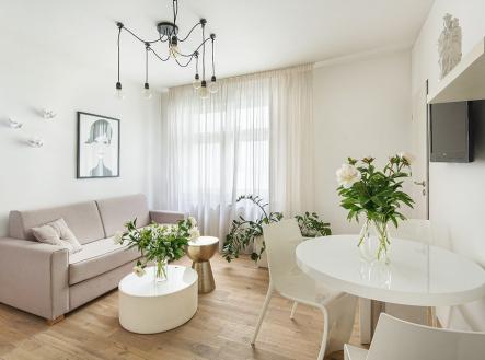 Pronájem bytu, 2+kk, 55 m²