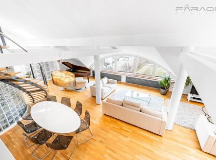 Pronájem bytu, 5+kk, 250 m²