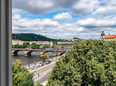 Pronájem bytu, 5+kk, 250 m²