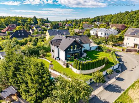 Prodej - dům/vila, 346 m²