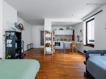 Pronájem bytu, 1+kk, 43 m²