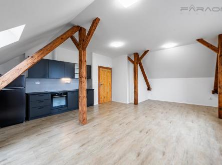 Prodej komerčního objektu, jiný, 550 m²