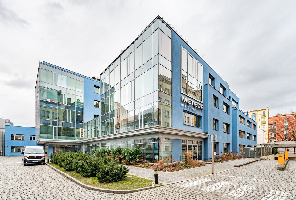 Pronájem kanceláře 194 m2, Praha 8 - Karlín, Sokolovská