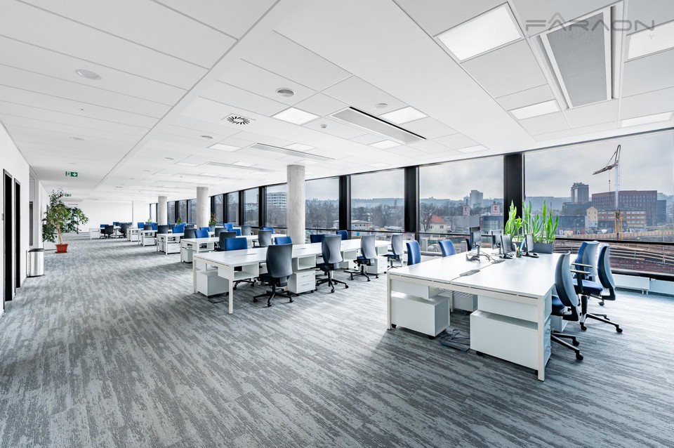 Pronájem kanceláře 800 m², Boudníkova, Praha 8 - Libeň