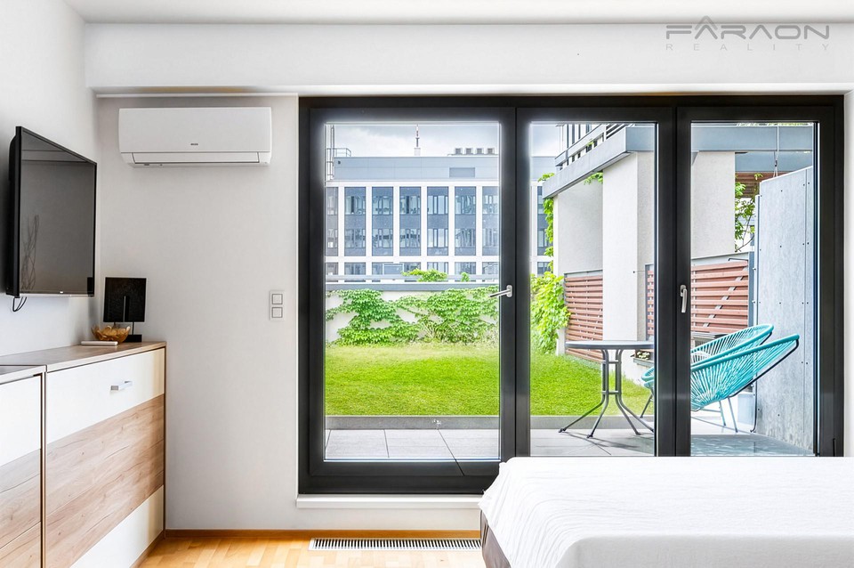 Prodej bytu 1+kk, GARDEN TOWER, Olšanská, Praha 3 - Žižkov