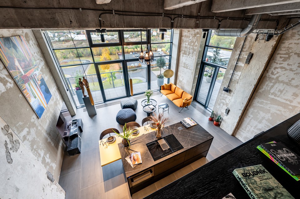 Prodej loftu 1+kk (93m2), terasa, parkovací Vanguard, Praha 4 - Modřany