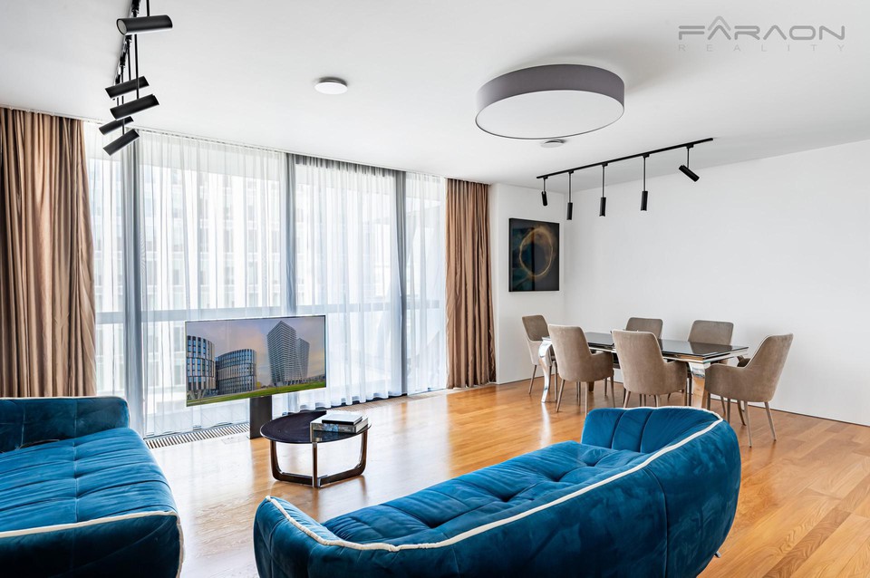 Prodej kompletně vybaveného bytu 3+kk (137m2 ) - V Tower, 2 parkovací místa, sklep, Praha 4