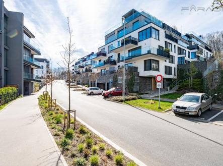 Pronájem bytu, 4+kk, 128 m²