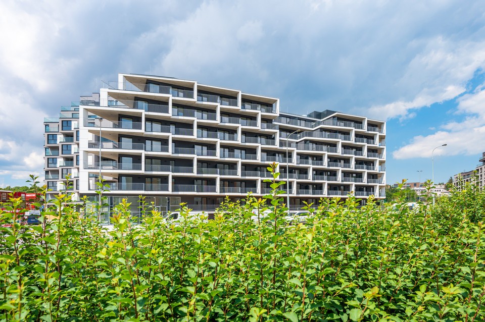 Byt 2+kk k pronájmu, 79 m2, terasa, sklep, parking, Ramonova, Praha 10-Strašnice