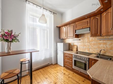 Pronájem bytu, 2+1, 60 m²