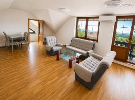 Pronájem bytu, 3+1, 115 m²