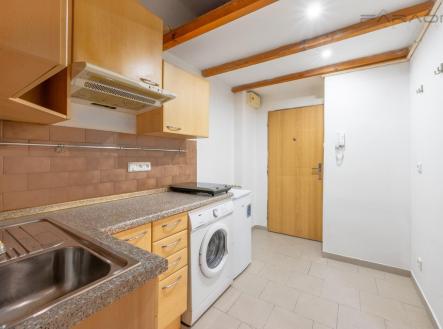Pronájem bytu, 1+1, 34 m²