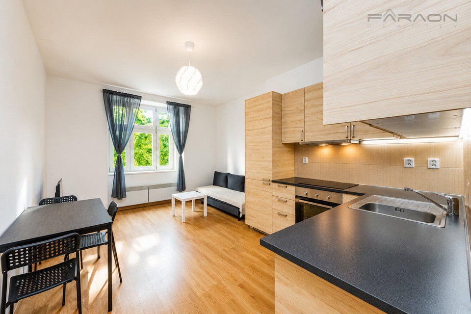 Prodej bytu 2+kk (42m²), sklep, Jana Želivského, Praha 3 - Žižkov