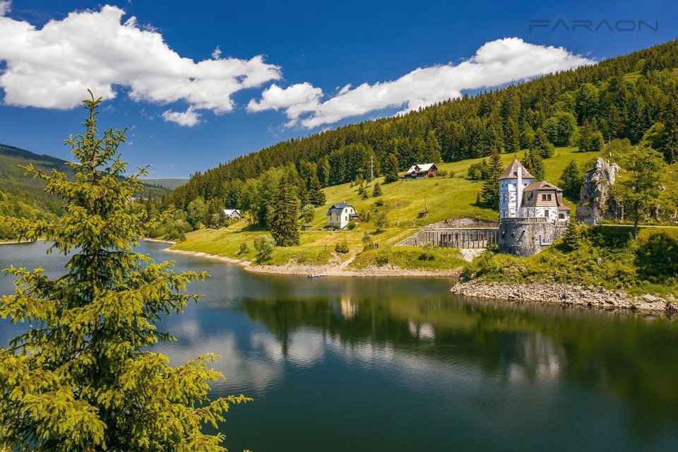 Pozemek pozemku 10203m2, Špindlerův Mlýn - Labská 