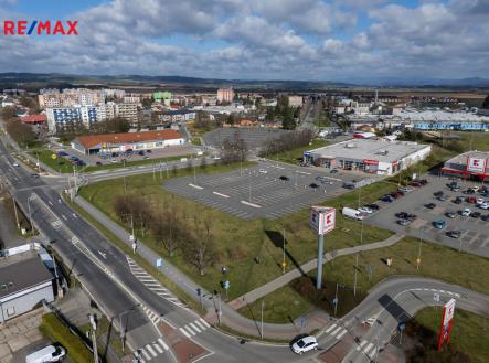 Prodej - pozemek pro komerční výstavbu, 824 m²