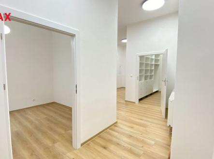 Pronájem bytu, 3+1, 113 m²