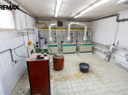 Prodej obchodní prostor, 1 427 m²