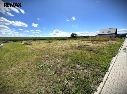 Prodej pozemku pro bydlení, 838 m²