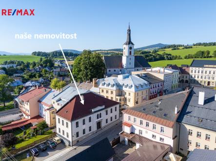 Prodej obchodní prostor, 519 m² obrázek