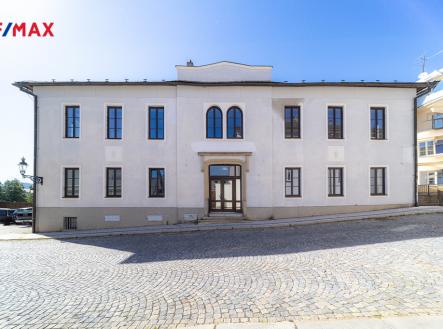 Prodej obchodní prostor, 519 m² obrázek