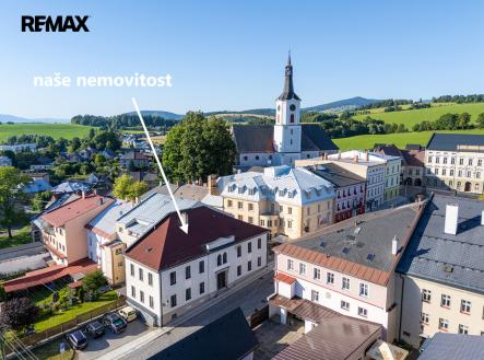 Prodej obchodní prostor, 519 m²