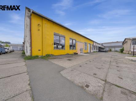 Prodej skladu, 1 557 m²