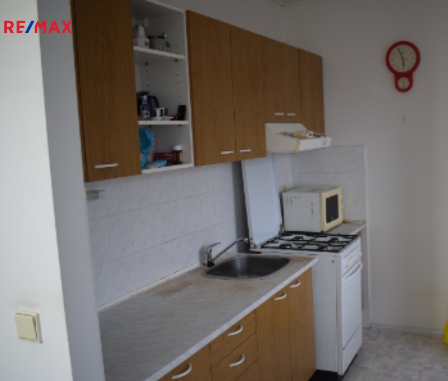 Kuchyňská linka ,plyn. sporák