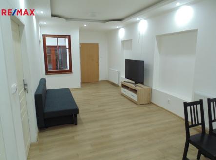 Pronájem bytu, 3+kk, 47 m²