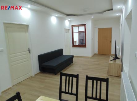 Pronájem bytu, 3+kk, 47 m²