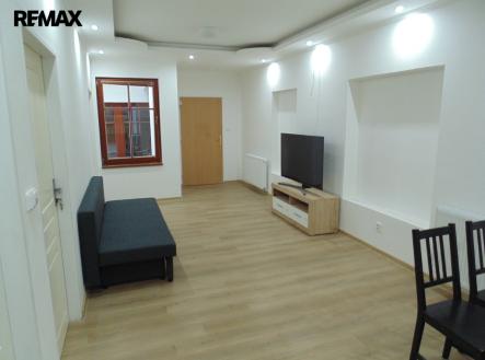 Pronájem bytu, 3+kk, 47 m²