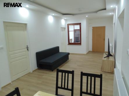 Pronájem bytu, 3+kk, 47 m²