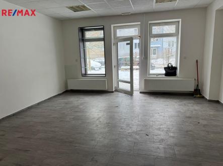 Pronájem obchodní prostor, 62 m²