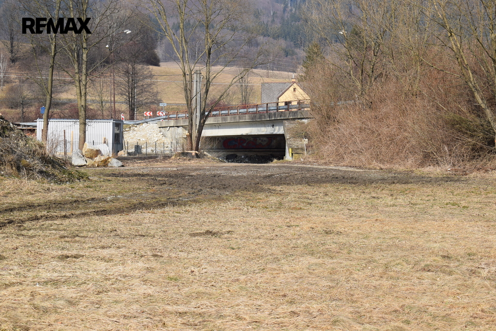 Hlavní silnice do Jeseníku