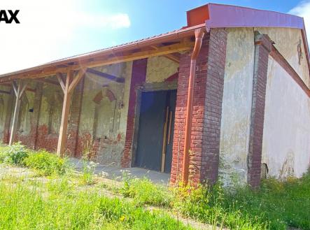 Pronájem skladovací prostor, 432 m²