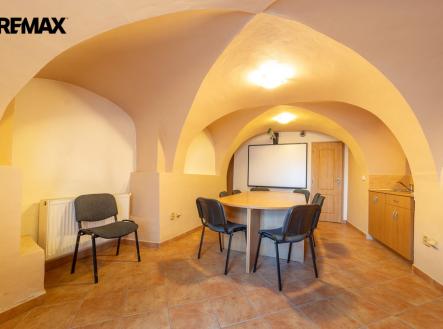 Prodej jiné komerční nemovitosti, 200 m²