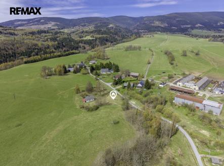 Prodej pozemku pro bydlení, 1 438 m²