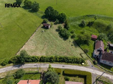 Prodej pozemku pro bydlení, 2 000 m²