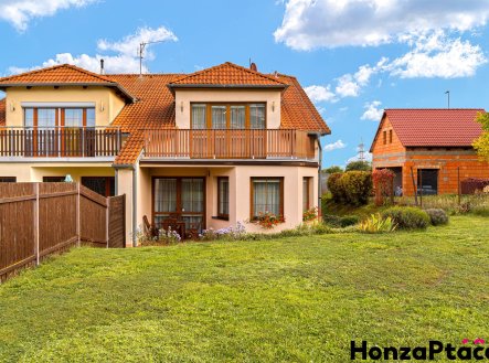 Prodej rodinného domu 187 m², Broumarská, Praha - Kyje