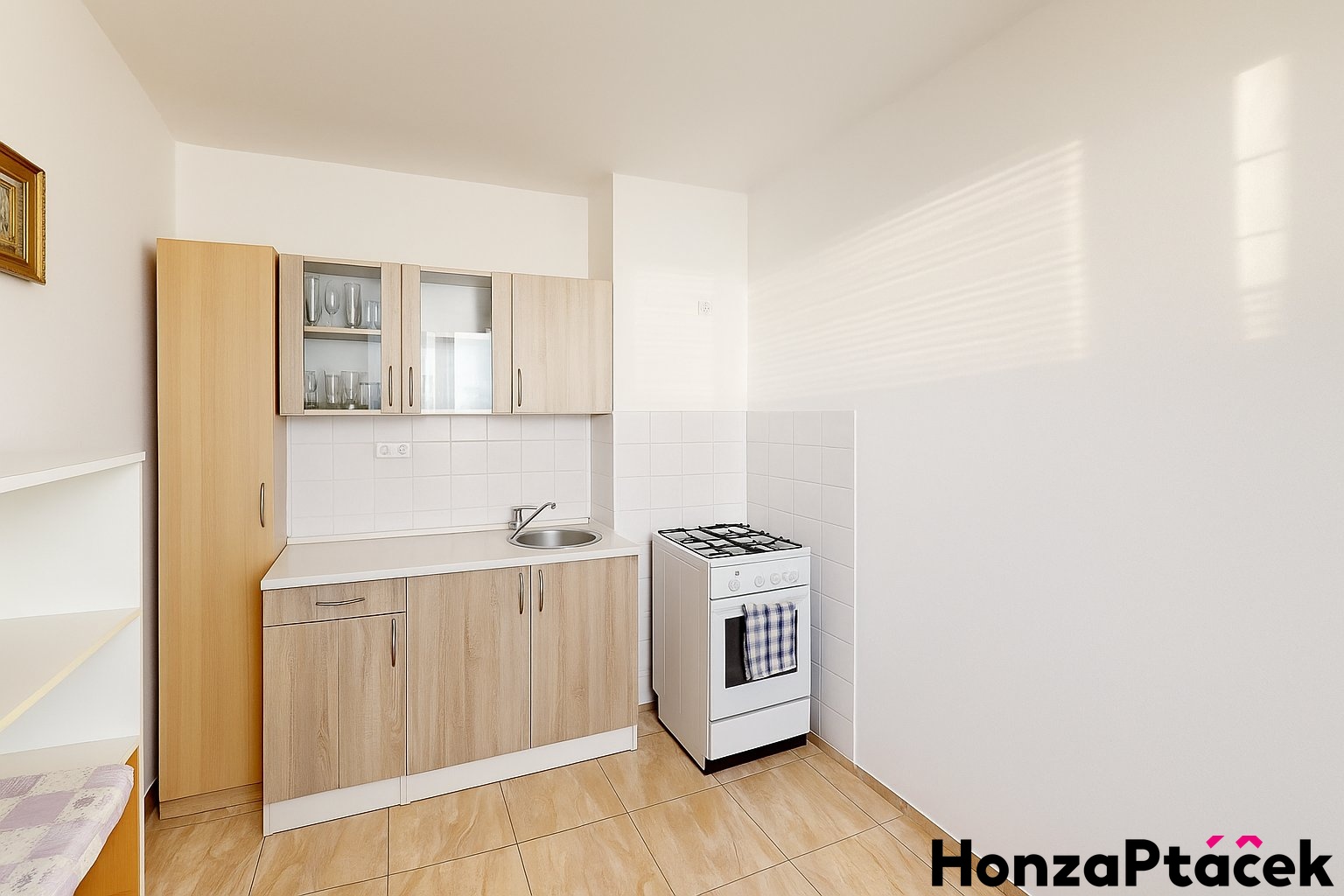 Prodej bytu 1+1, Praha - Střížkov, Honza Ptáček realitní makléř v Praze 1