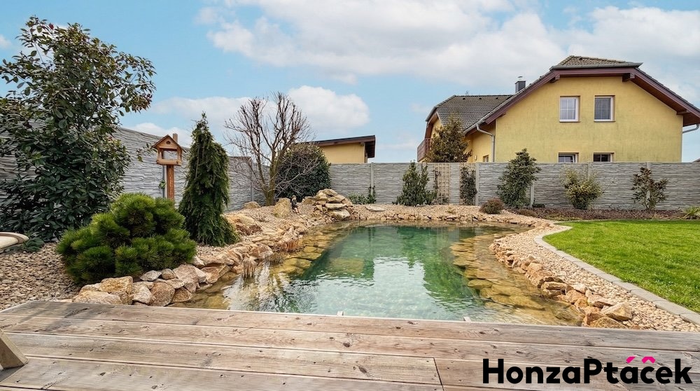 Prodej rodinného domu Předboj, Honza Ptáček realitní makléř v Praze14