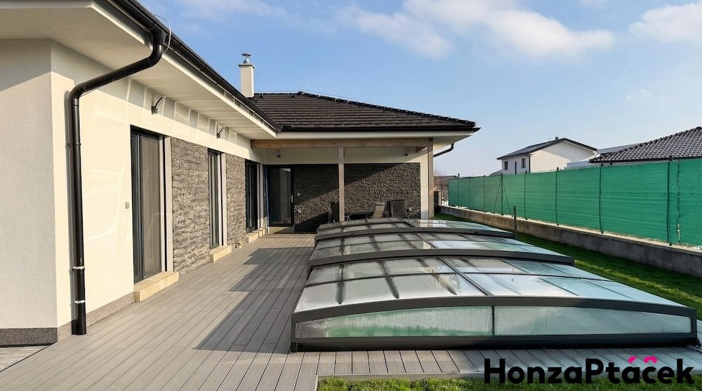 Prodej Rodinného domu Křenice, Honza Ptáček realitní makléř v Praze6