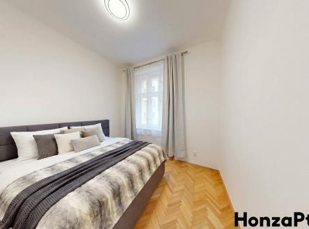 Pronájem bytu, 2+kk, 63 m²