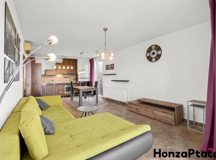 Pronájem bytu, 3+kk, 81 m²